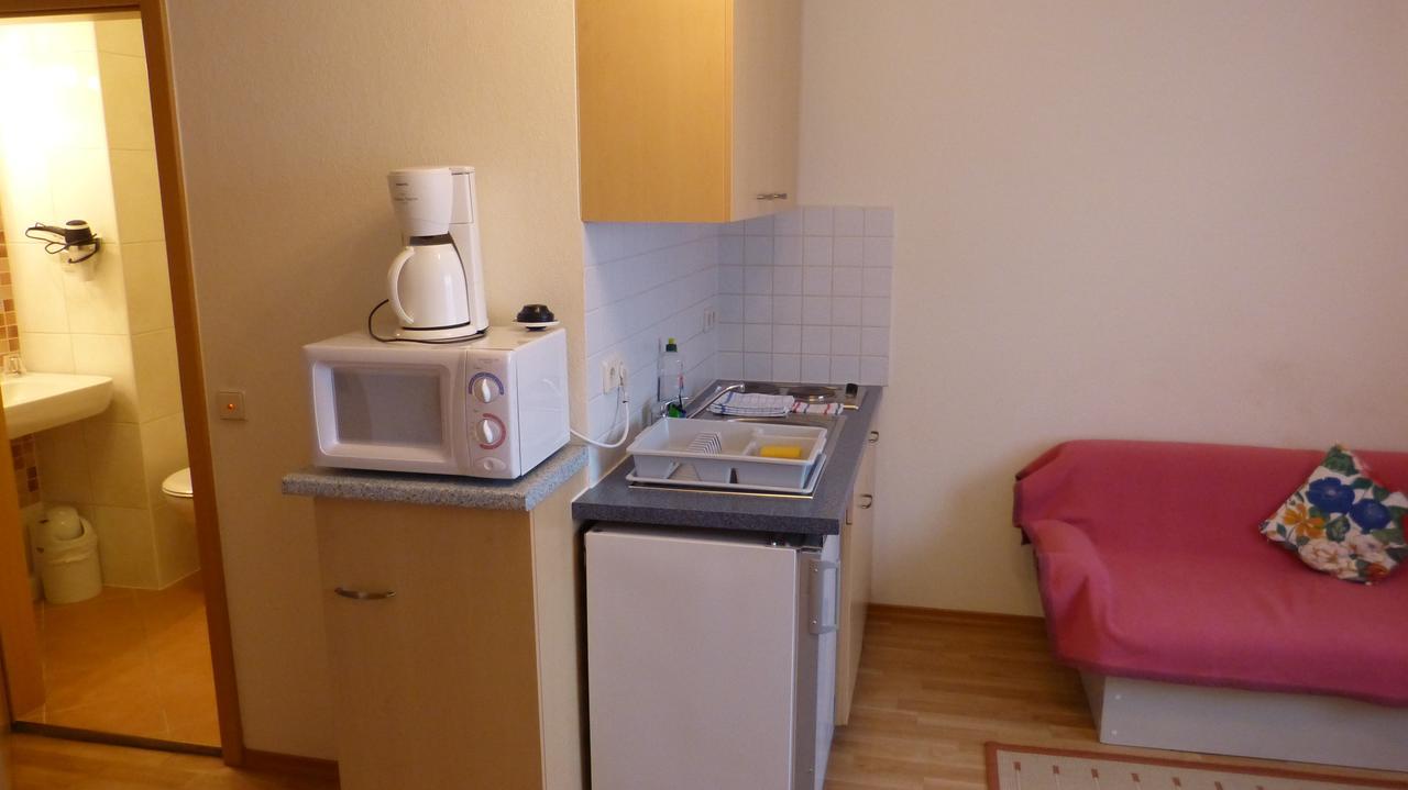 Koehlers Krone Ehingen  Rum bild